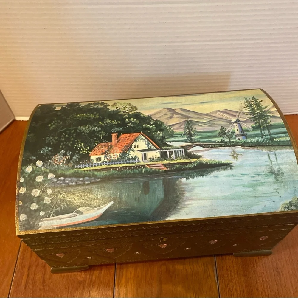 VTG Tislo Japan Hand Painted Wood Musical Jewelry Box 11x6” Works